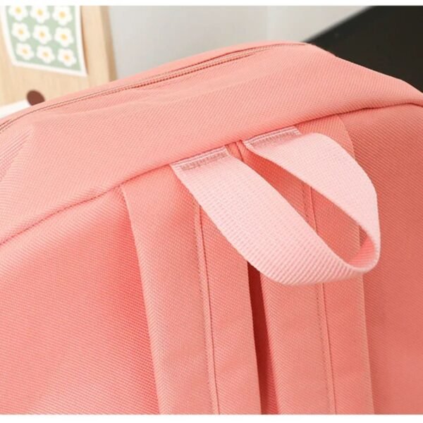 Strong and sturdy of kids backpack