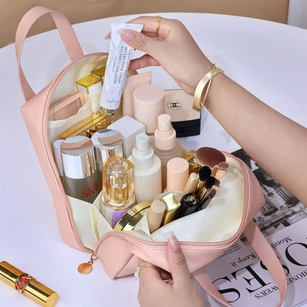 PU Leather Make-up Bag | Spacious Travel Toiletries Organizer | 18X15X5 Cm | Assorted Colors | OPP Packing - Image 5