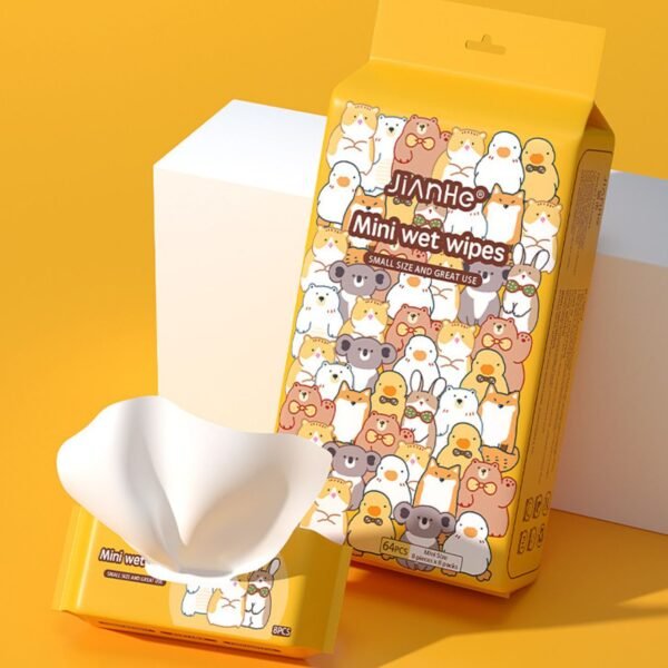 Refreshing Soft Wet Wipe | Mini & Convenient | Pack Of 64 | 140*1150 MM | OPP Packing - Image 3